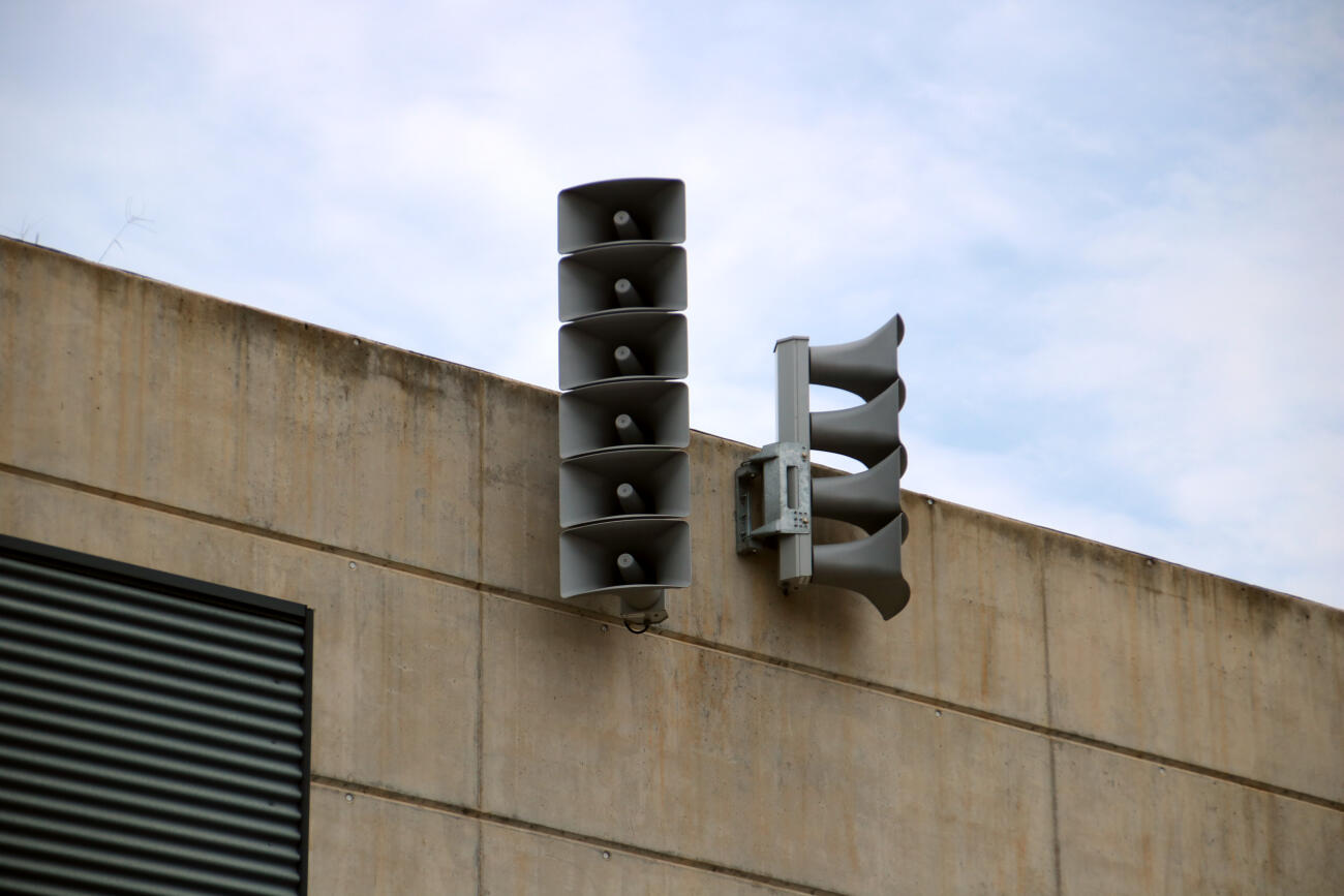 Una de les noves sirenes del Salou que s'han activat en la prova del PLASEQCAT (fotografia: ACN / Mar Rovira).