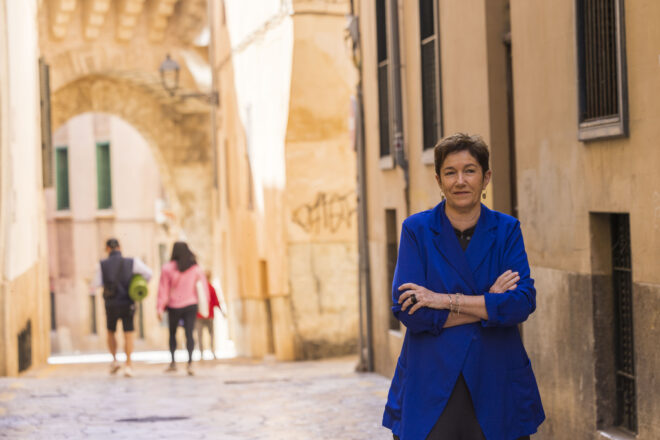 Margalida Solivellas: “Les Illes són un tauler de joc on qui comanda són els grans sectors econòmics”