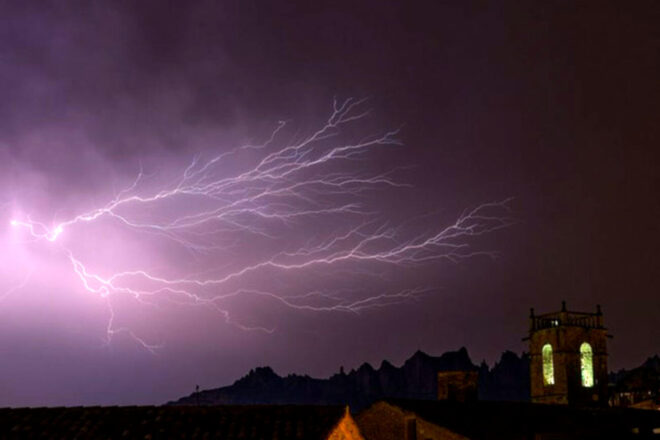 Alerta de perill màxim per temps violent a la Cerdanya, el Ripollès i el Berguedà
