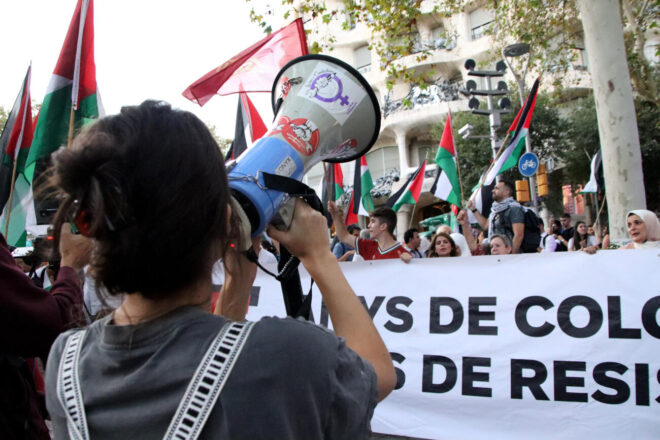 Absolen un manifestant que va recollir el mòbil d’un caporal en una protesta pro-Palestina