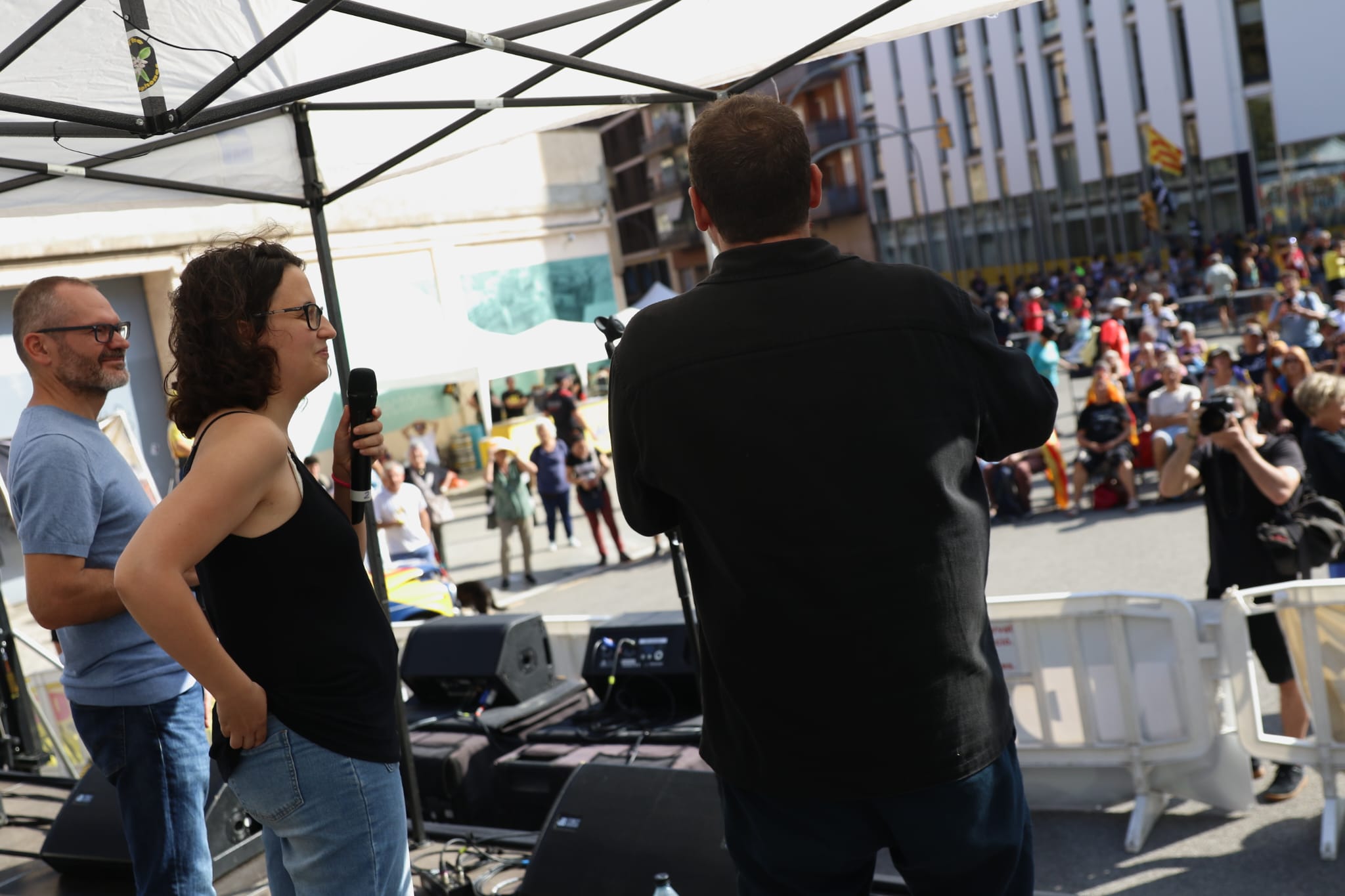 La retenció ha tingut lloc prop de La Model, on es feia un acte amb participació dels membres de la Tertúlia Proscrita