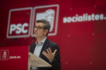 Félix Bolaños durant la presentació de l'acord amb ERC (Fotografia de Marta Pérez)