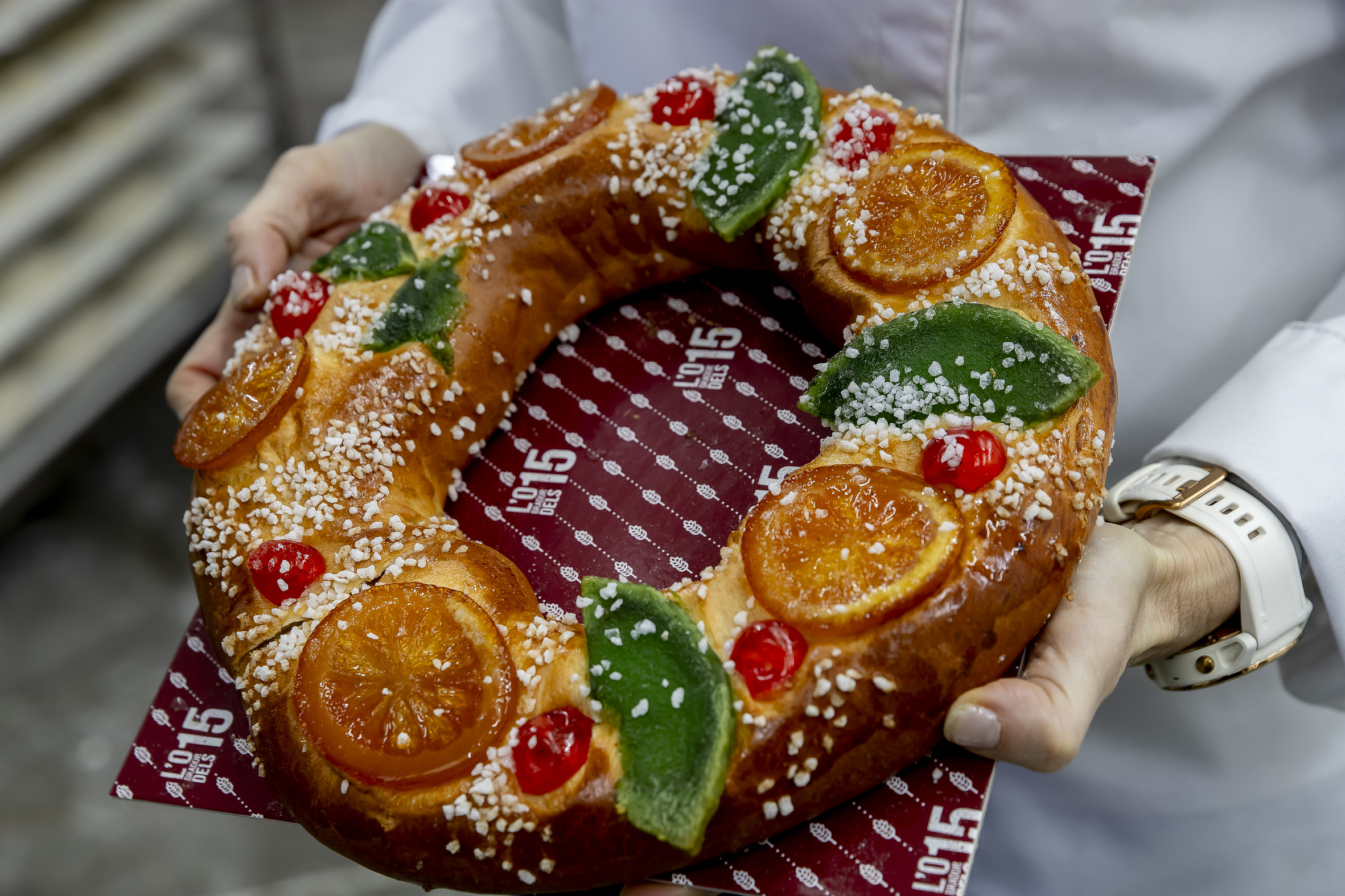 El tortell clàssic de de Reis de l'Obrador dels 15 (fotografia: Albert Salamé).