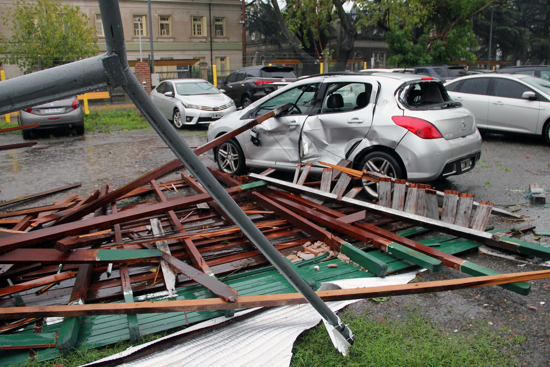 Destrosses causades per una tempesta a l'Argentina (Fotografia: Europa Press)
