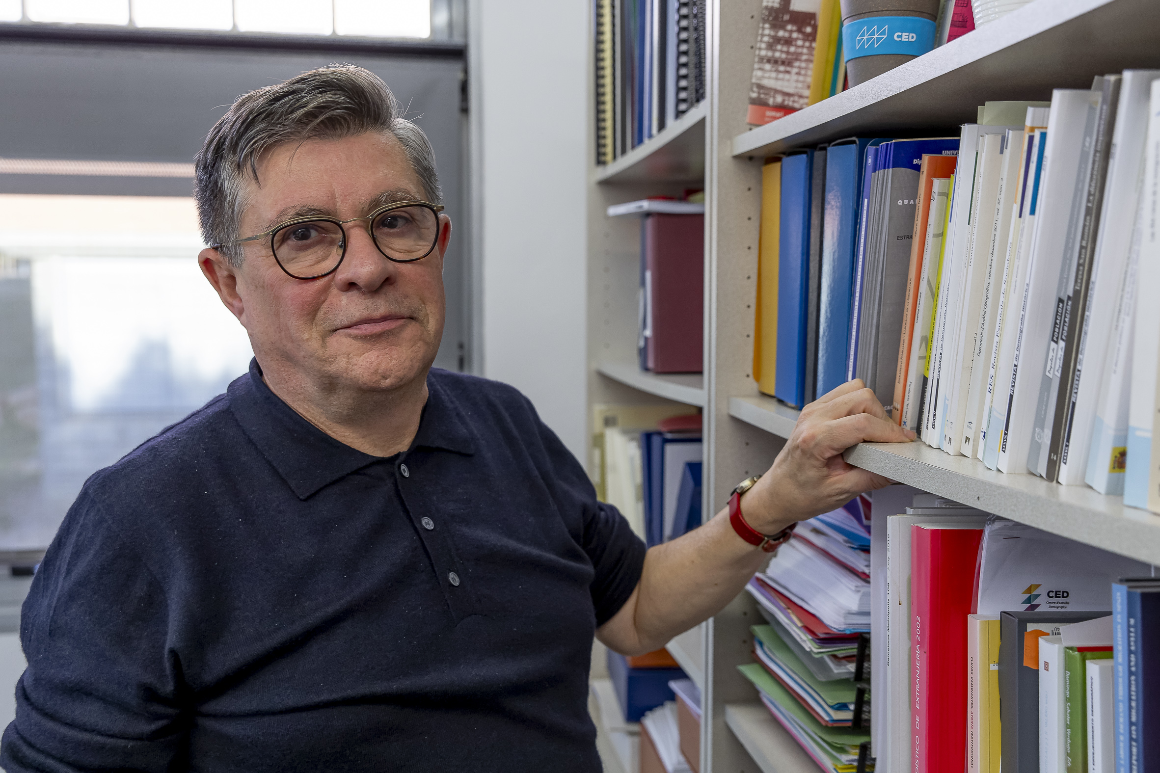 Andreu Domingo, al seu despatx (Foto: Albert Salamé)