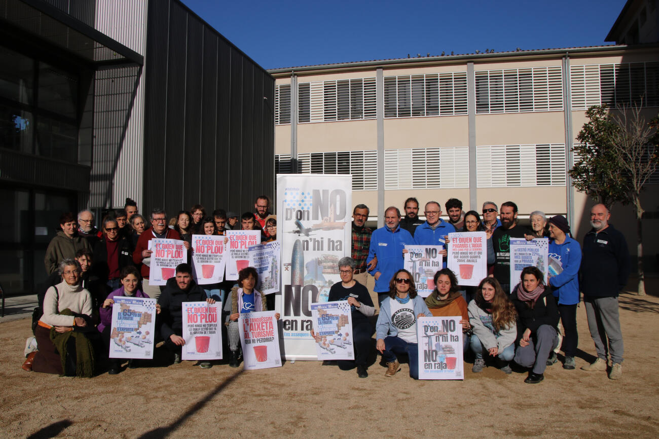 Els participants a la cimera d'Arbúcies (fotografia: ACN / Ariadna Reche).
