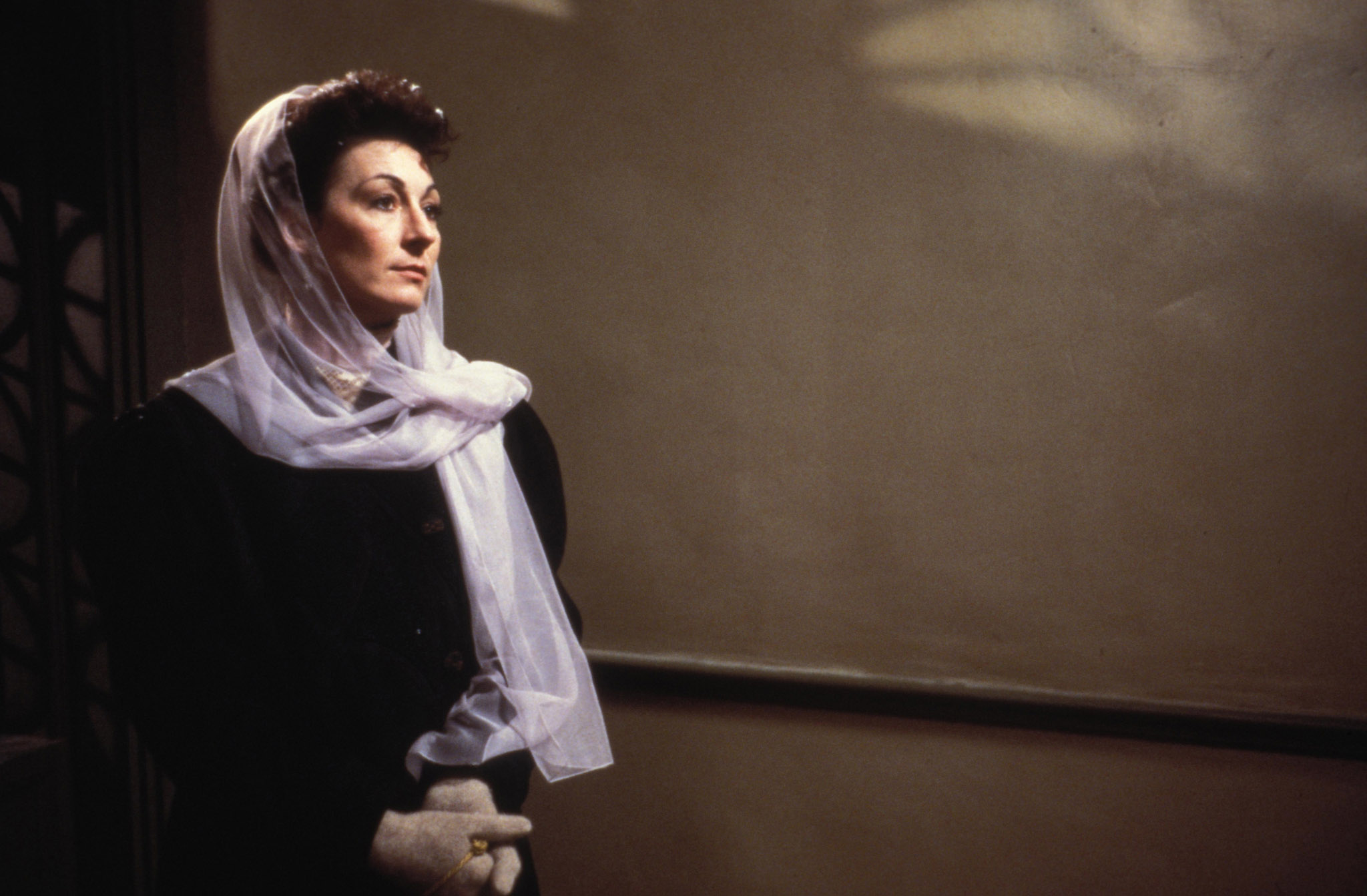 Anjelica Huston, en el paper de Greta Conroy.