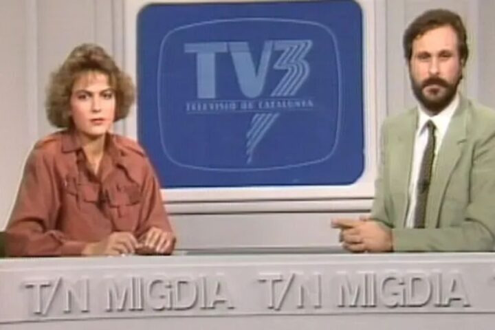 'Telenotícies migdia' de l'any 1984, amb Salvador Alsius i Mònica Huguet.