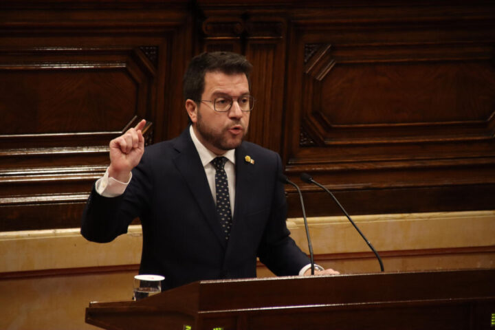 El president de la Generalitat, Pere Aragonès, en la compareixença al parlament (fotografia: ACN).