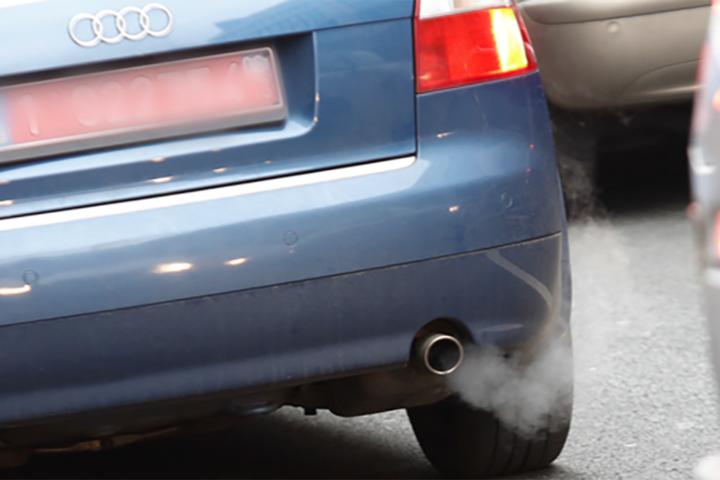 La contaminació dels vehicles torna a ser al centre de la polèmica europea.