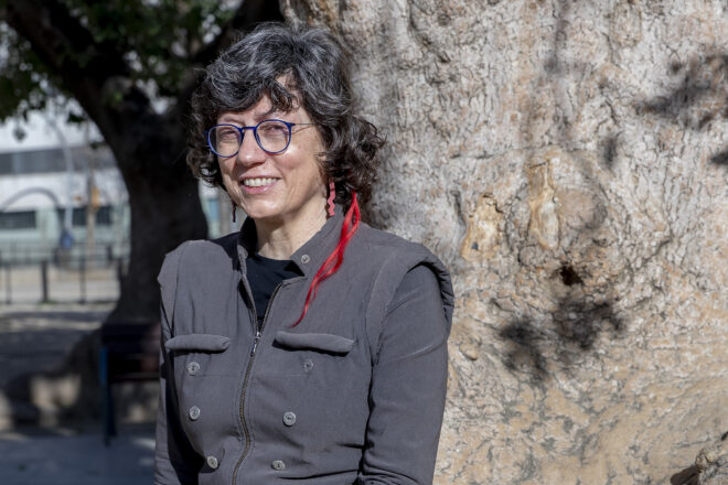 Antònia Carré-Pons: “Posar castellà en una novel·la és tirar-se un tret al peu”