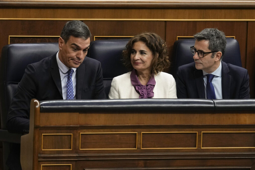 El PSOE i l’obstinat salt de línies vermelles pactades