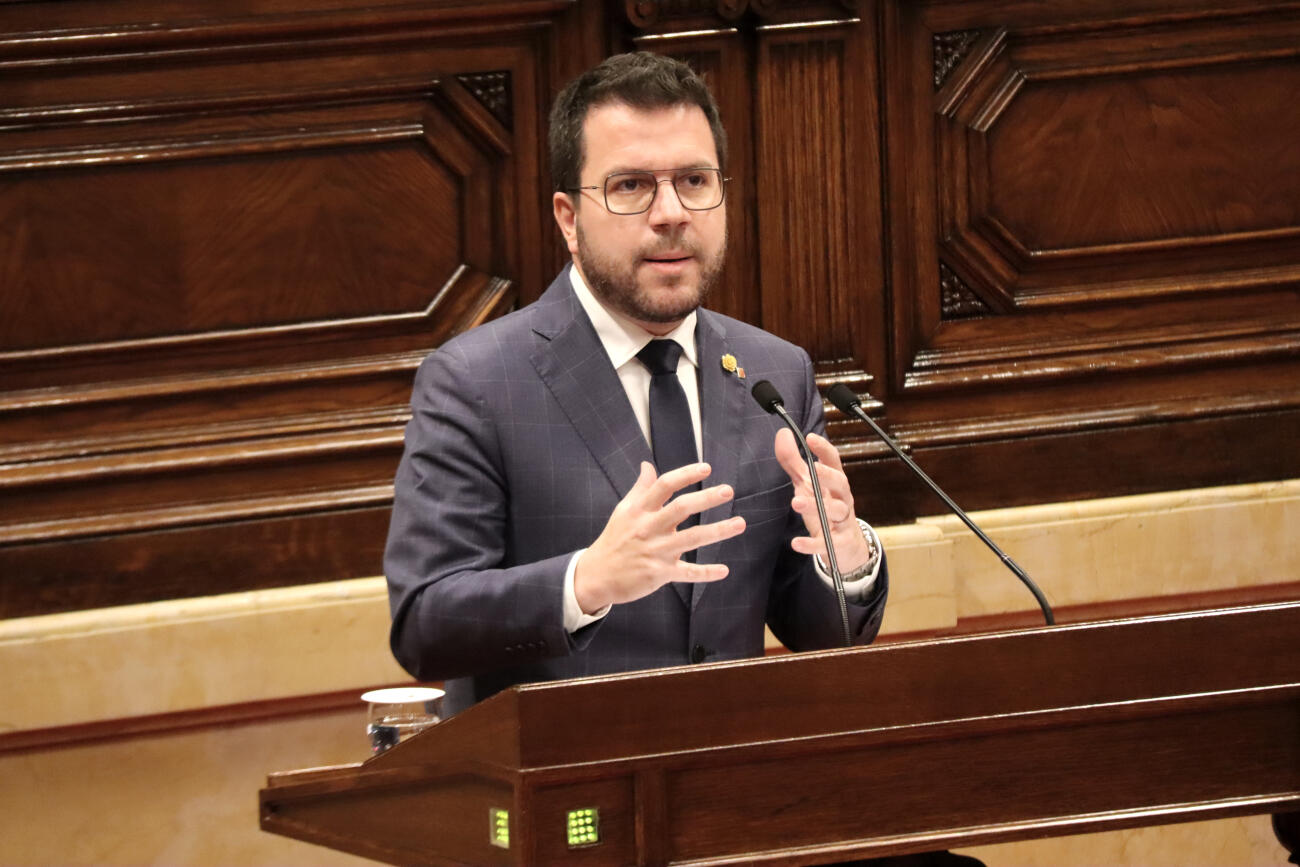 El president de la Generalitat, Pere Aragonès, al ple del parlament (Fotografia: ACN)