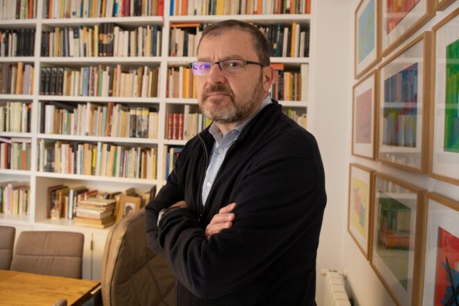 Antoni Llabrés: “Vivim una combinació letal per a la llengua”