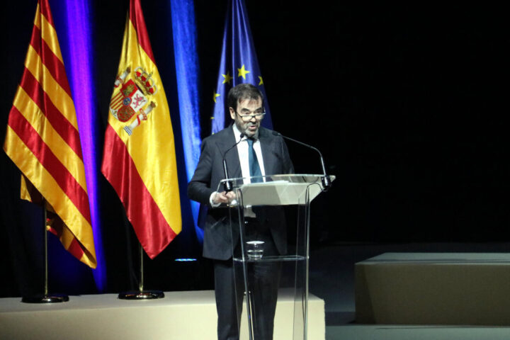 El president en funcions del CGPJ, Vicente Guilarte, durant el seu discurs al Fòrum de Barcelona (fotografia: ACN / Nico Tomàs).