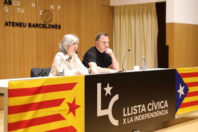 Dolors Feliu diu que defensa la llista cívica perquè els partits independentistes cada vegada pacten més amb el PSC