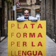 Òscar Escuder: “S’han fet exàmens de català que feien riure perquè els metges se saltessin el que exigeix la llei”