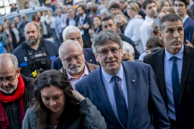 El TC designa els magistrats que podrien decidir sobre una detenció de Puigdemont el mes d’agost