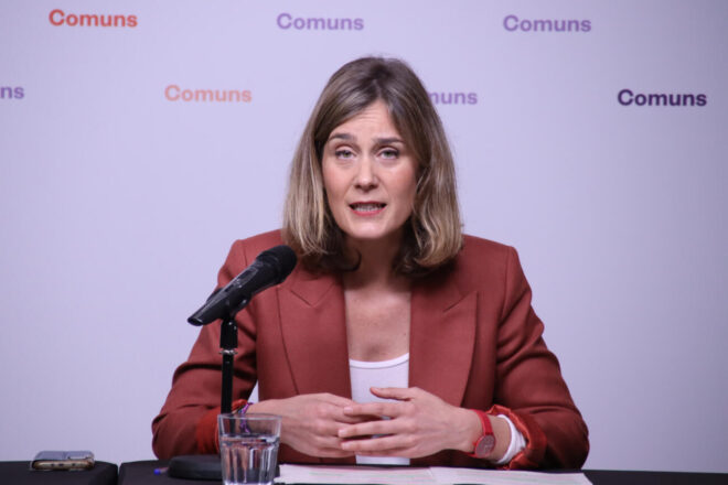 Albiach eleva el to contra el govern: “Està més preocupat per desnonar que no per fer habitatge públic”