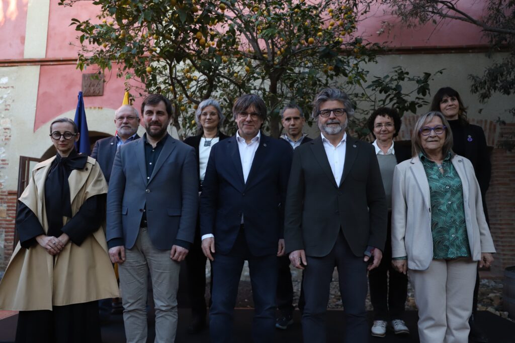 Puigdemont presents a new government to the Council of the Republic with three new faces