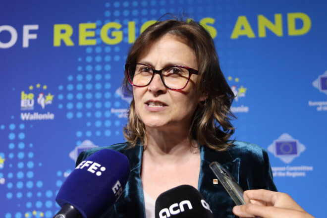 Serret veu bona predisposició d’Hongria a mantenir l’oficialitat del català a l’agenda de la UE