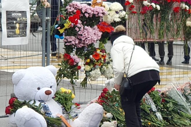 Pugen a 137 els morts en l’atac a Moscou