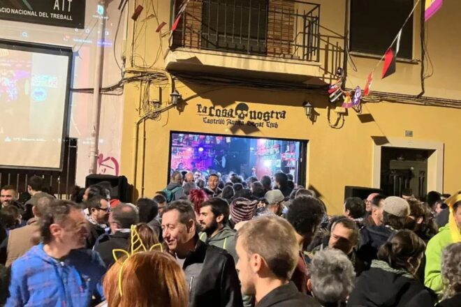 Un jove és ingressat a l’UCI per una agressió de la ultradreta a Castelló de la Plana