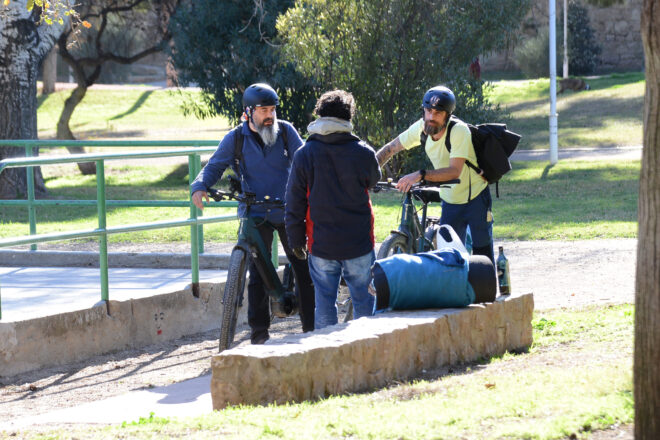 “És com tornar de la guerra, estàs content, però no hi vols tornar”: així és sobreviure al carrer