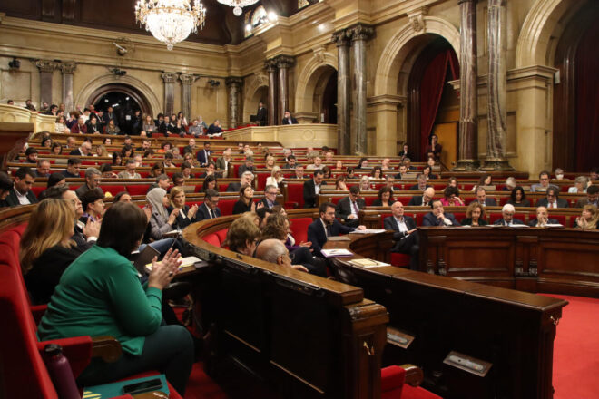 Continua el degoteig de sondatges de les eleccions a Catalunya 2024: què pronostiquen?