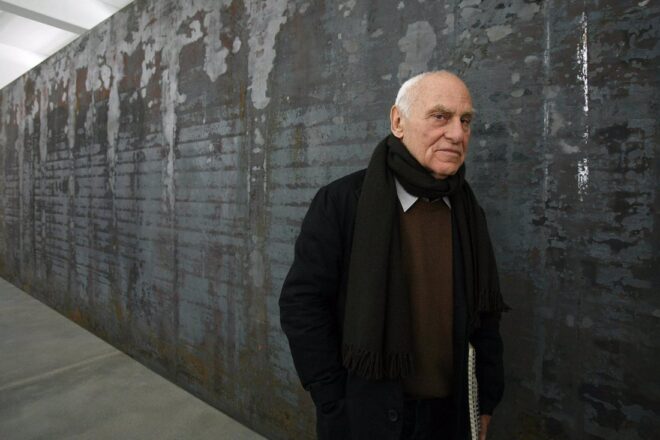 S’ha mort Richard Serra, l’escultor que va transformar la realitat amb acer oxidat