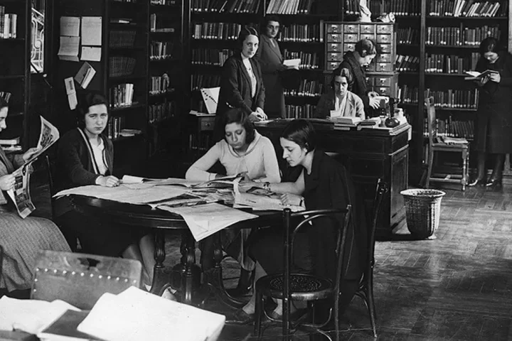 Alumnes de la Universitat de Barcelona durant la Segona República espanyola.