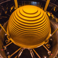 Com una esfera d’acer enorme va salvar el gratacel més gran de Taiwan del terratrèmol d’abans-d’ahir