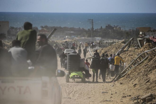 Els habitants de Gaza tornen a Khan Yunis, una ciutat destruïda més que no es pot imaginar