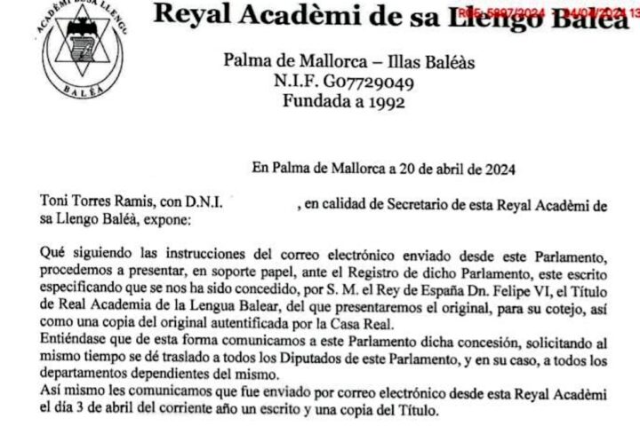 Captura de pantalla de la notificació al parlament de les Illes (fotografia: Lluís Apesteguia).