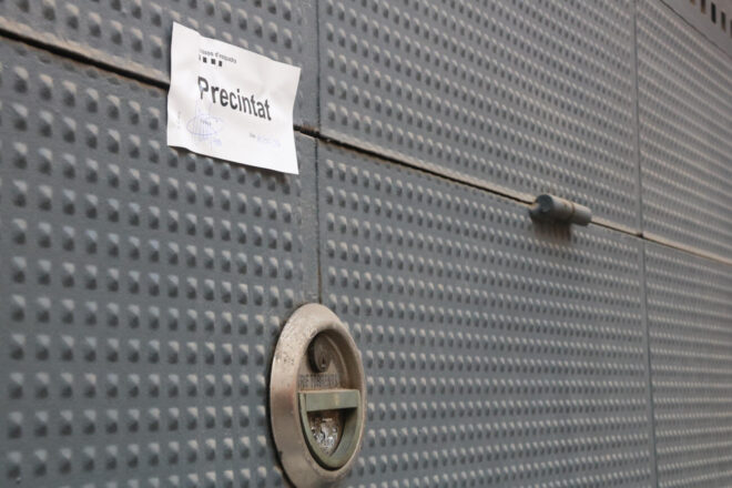 Investiguen la mort violenta d’una dona i els dos fills menors al Prat de Llobregat