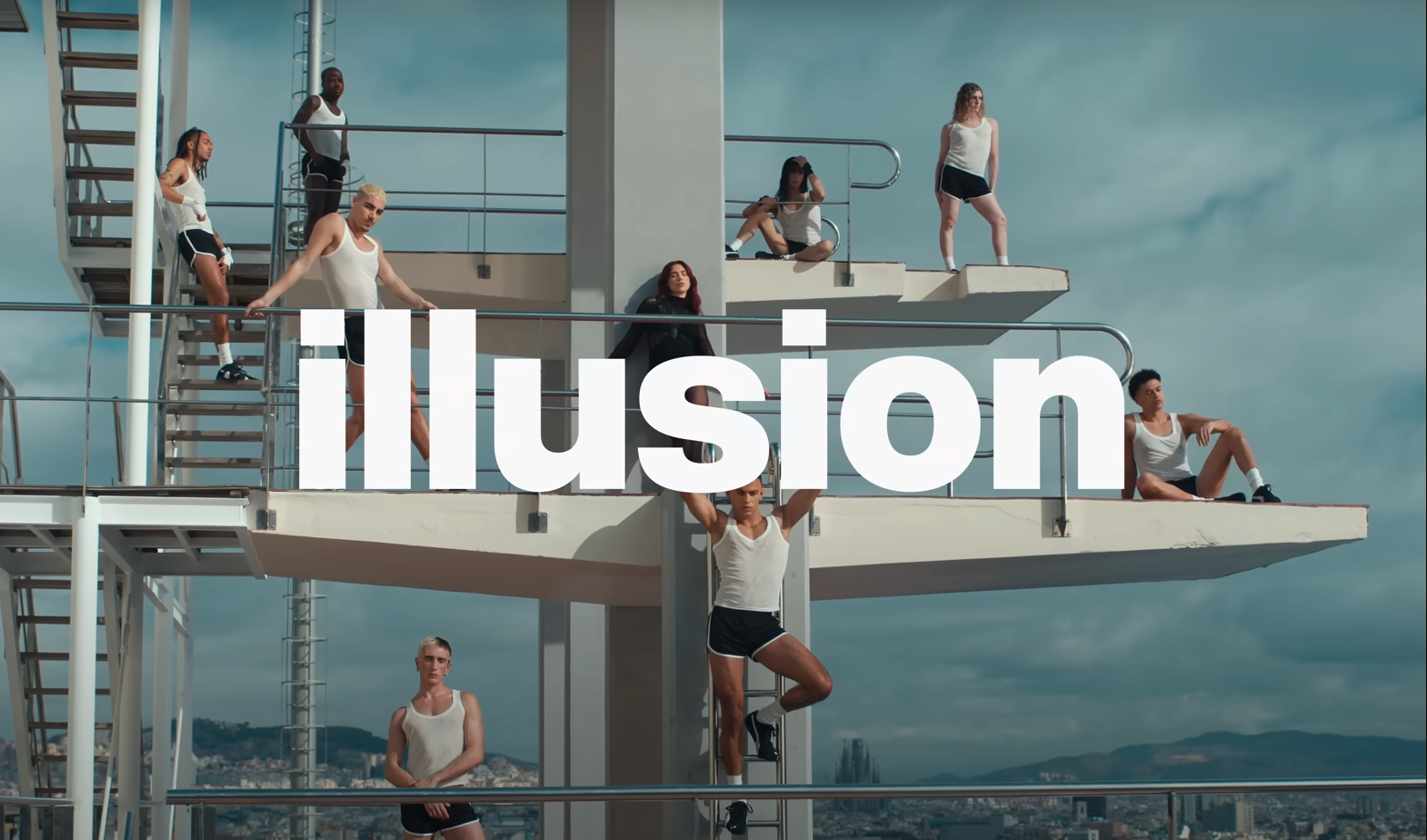 Imatge del nou videoclip de Dua Lipa, enregistrat a Barcelona