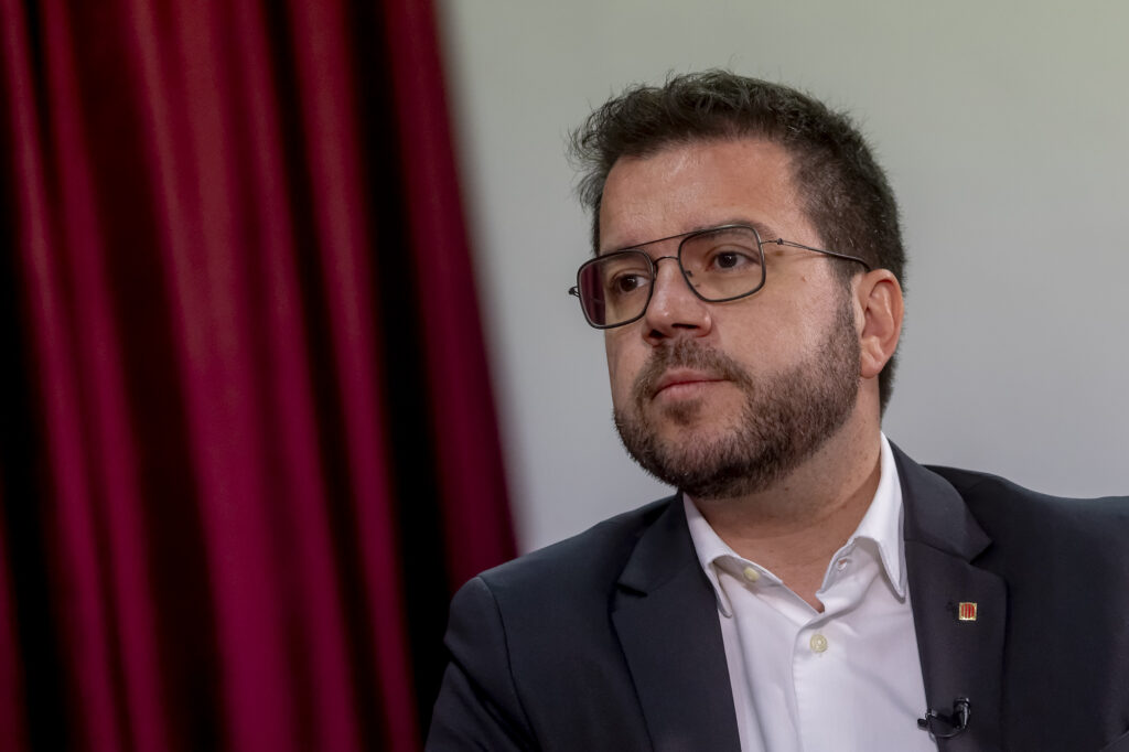 Entrevista al President Pere Aragonés, candidat d'ERC, durant la campanya de les eleccions catalanes 2024.