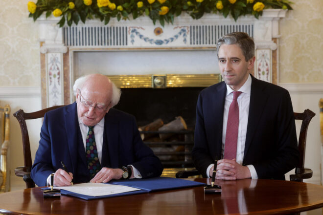 El conservador Simon Harris, nou primer ministre d’Irlanda