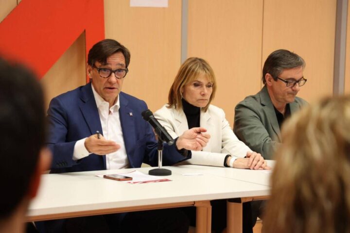 El primer secretari del PSC, Salvador Illa, en un moment de l'executiva extraordinària del partit, reunida a Sabadell (fotografia: ACN / Guifré Jordan).