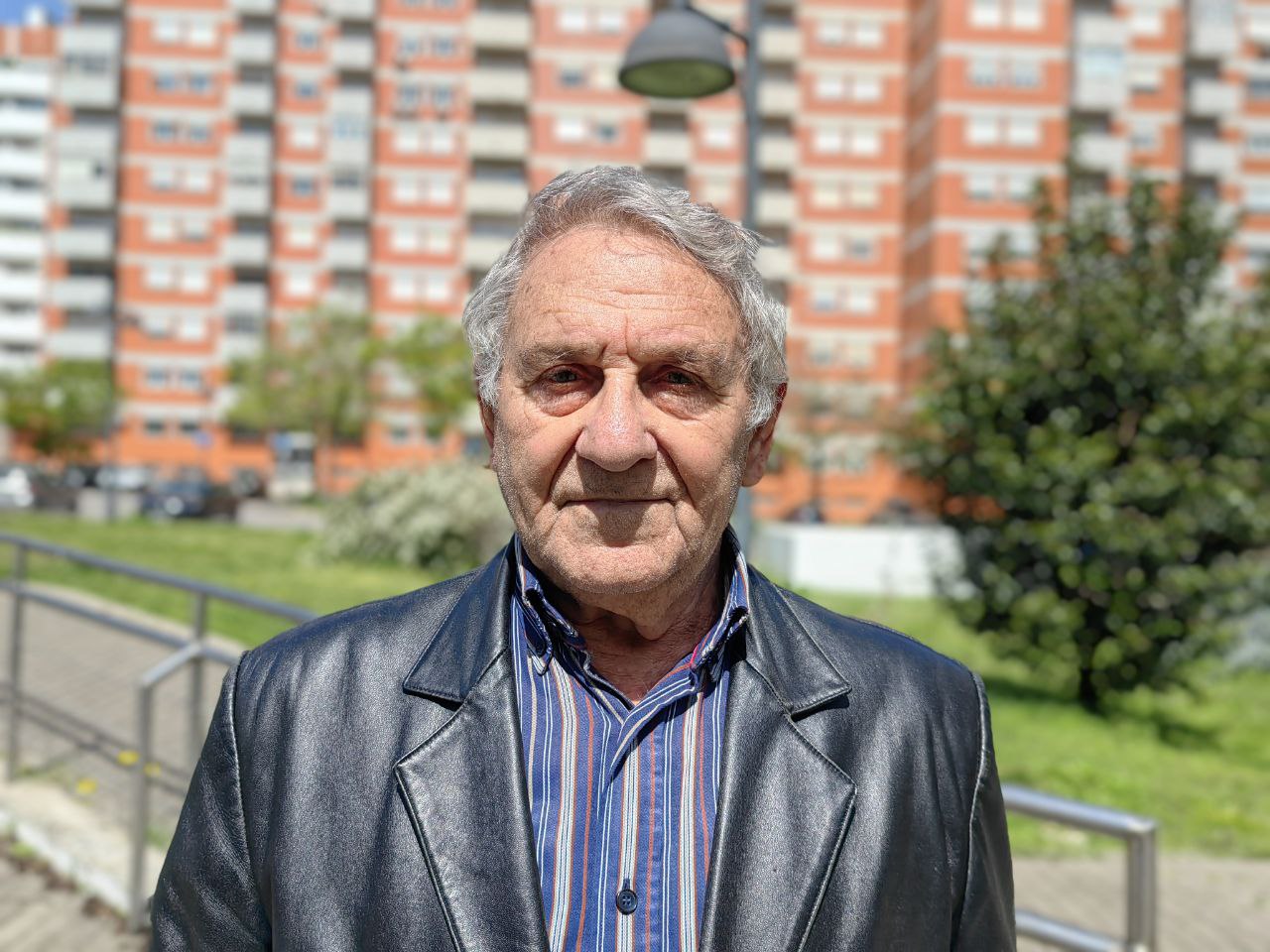 El coronel António Delgado da Fonseca durant l'entrevista a Porto.