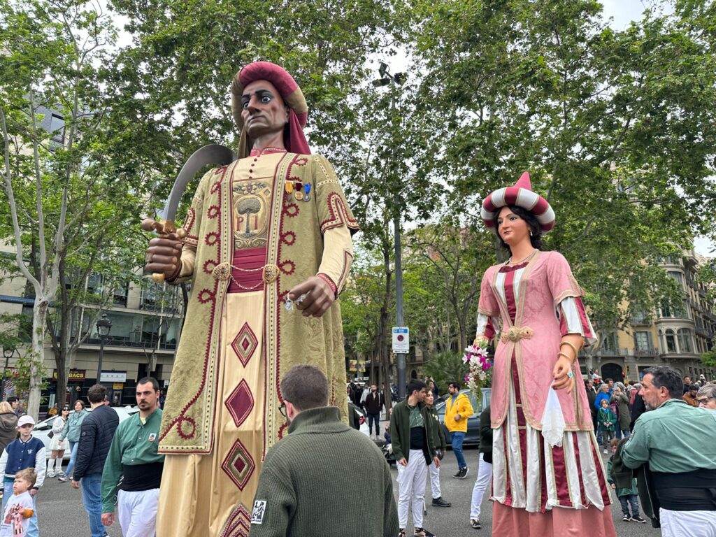 The national meeting of the giants makes history in the streets of ...
