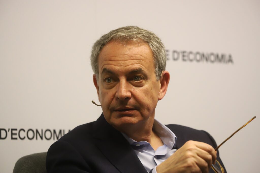 L’Audiència espanyola ordena de blocar comptes bancaris de Zapatero