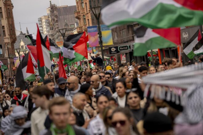 [FOTOGRAFIES] Protestes a Malmö demanen de boicotar Eurovisió per la participació d’Israel