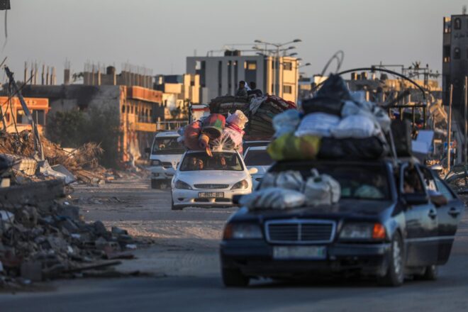 L’exèrcit d’Israel ocupa el costat palestí del pas de Rafah
