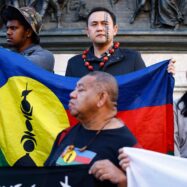 Acord històric a Nova Caledònia: França accepta un estat reconegut internacionalment, però inscrit en la seva constitució