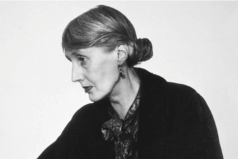 Virginia Woolf vista per Man Ray.
