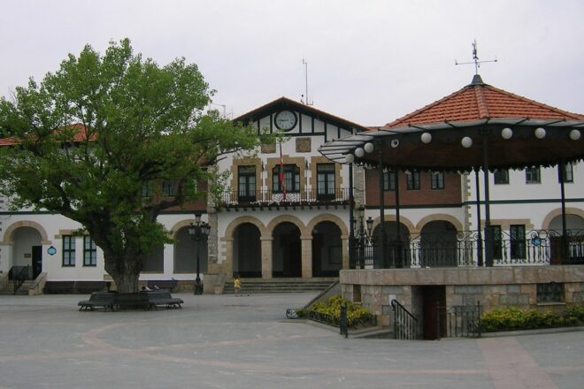 Plentzia, primer municipi que es declara part d’una república basca