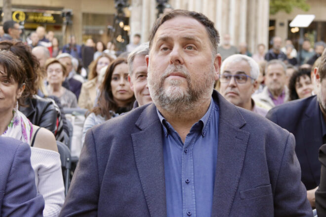 Junqueras s’ofereix a continuar encapçalant ERC després del daltabaix electoral