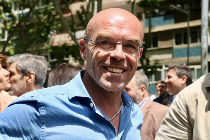 Jorge Buxadé, candidat de Vox a les eleccions europees, en el míting central a Barcelona.