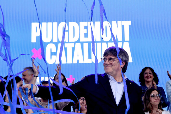 Carles Puigdemont: “Senyors de Madrid, prepareu-vos perquè ja venim”